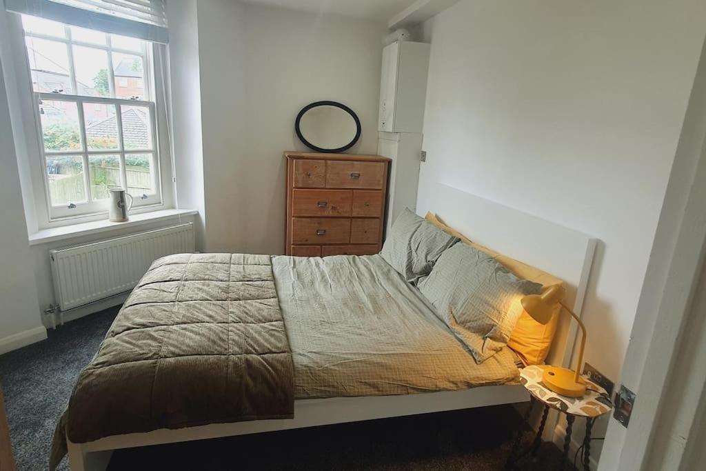 Apartment Rarefind C.19th Loft With Balcony.nec/bhx 10 Mins. *