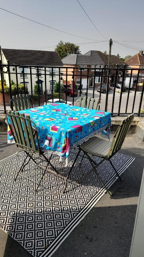 Apartment Rarefind C.19th Loft With Balcony.nec/bhx 10 Mins. Coleshill